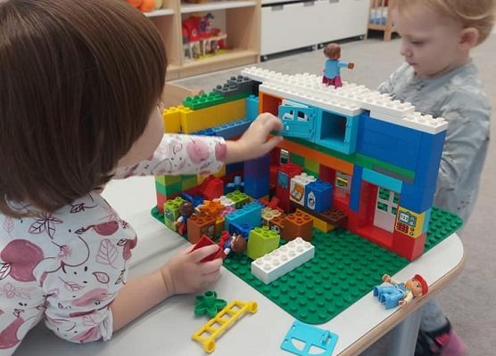 Grafika 6: Zabawy konstrukcyjne