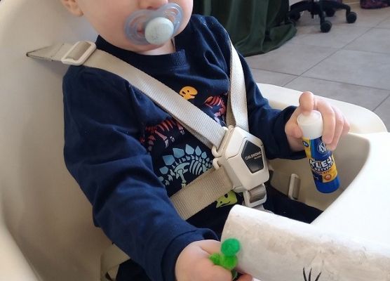 Praca plastyczna "Zajączek wielkanocny"