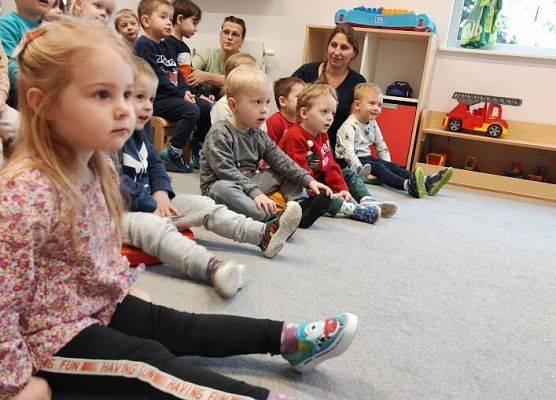 Wraz ze żłobkiem gościły u nas maluchy i średniaki z przedszkola w Charbrowie