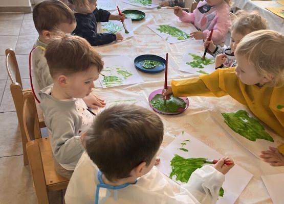 Praca plastyczna ,,Zielona łąka''