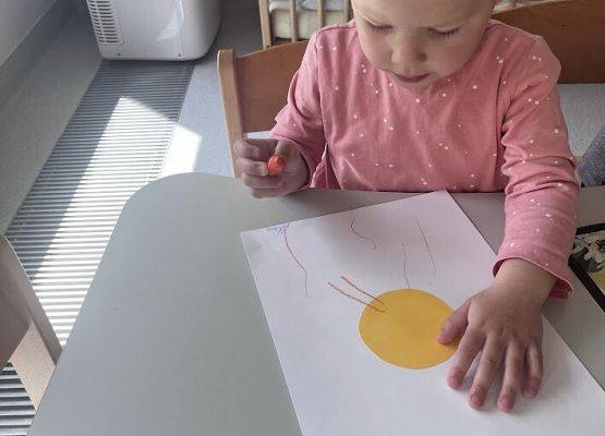 Praca plastyczna w grupie starszej- słoneczko