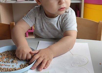 Zabawy na dywanie jesienne memory