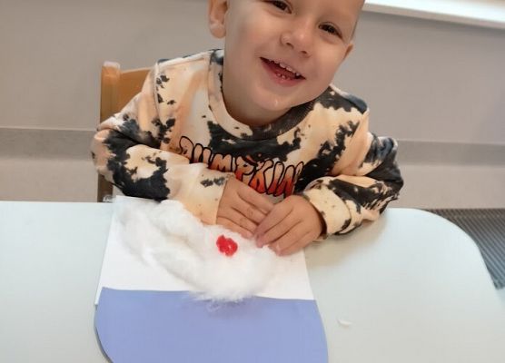 Praca plastyczna ''krasnoludek'' rozwijanie zdolności manualnej.