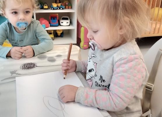 Praca plastyczna ''krasnoludek'' rozwijanie zdolności manualnej.