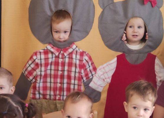 ''Spotkanie z misiem'' celebrowanie w żłobku Dnia Pluszkowego Misia