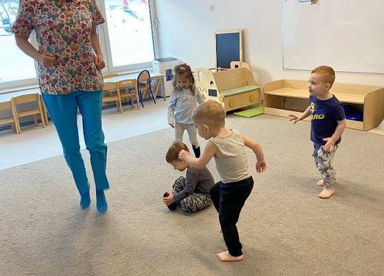 Zajęcia z gimnastyki ogólnej z Panią fizjoterapeutą