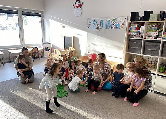 Zajęcia z gimnastyki ogólnej z Panią fizjoterapeutą