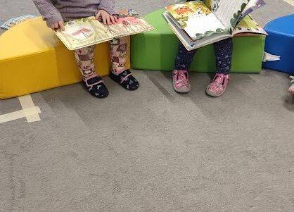 Czytamy książeczki:)