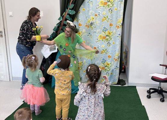 Teatrzyk ,,Ach wiosno''