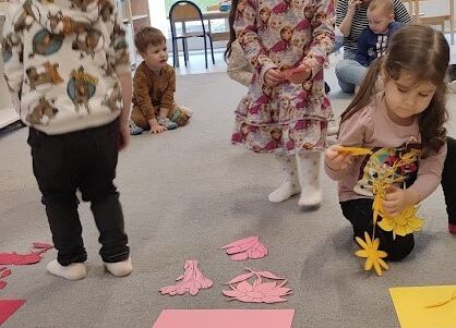 Zajęcia w grupie starszej dopasowujemy kolory