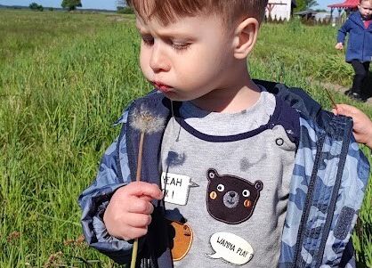 zabawy na świeżym powietrzu