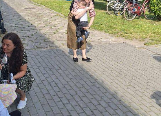 Grafika 40: Piknik rodzinny z okazji Dnia Mamy i Taty