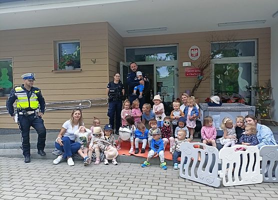 Pokaz sprzętu policyjnego