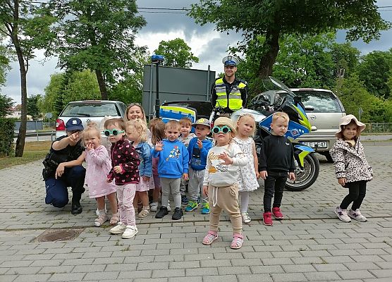 Pokaz sprzętu policyjnego