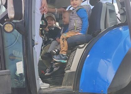 Zapoznanie się ze sprzętem rolniczym