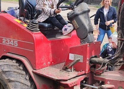 Zapoznanie się ze sprzętem rolniczym