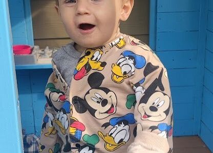 Zabawy na żłobkowym placu zabaw maluszki :)