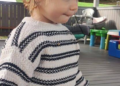 Zabawy na żłobkowym placu zabaw maluszki :)