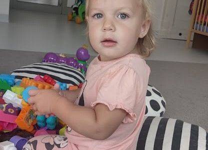 Zabawy w sali maluszki :)