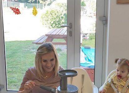 Pyszny soczek z jabłuszek z pobliskiego sadu