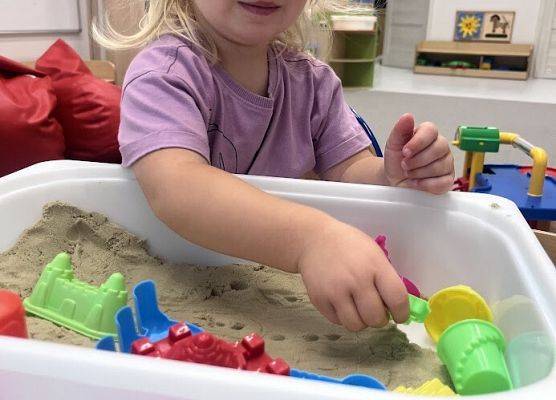 Zabawa w piasku kinetycznym starszaki :)