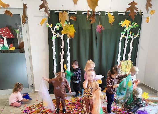 Taniec spadających liści