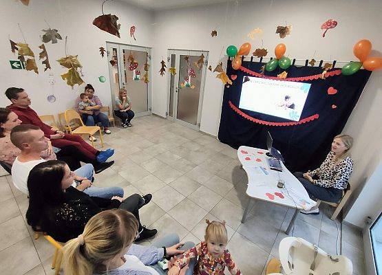 wykład prowadzony przez Panią dyrektor Anne Iwicką