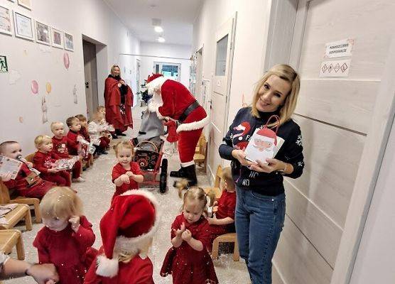 Odwiedziny Mikołaja w żłobku