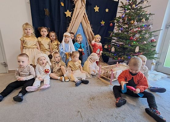 inscenizacja do utworu Wśród nocnej ciszy