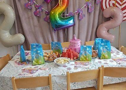 Drugie urodzinki Różyczki