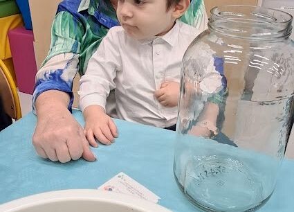 Warsztaty z babcią i dziadkiem ,,Las w szkle''