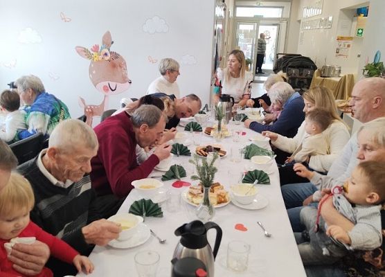 Warsztaty z babcią i dziadkiem ,,Las w szkle''