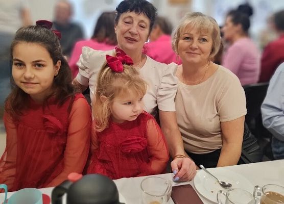 Warsztaty z babcia i dziadkiem  ,,Las w szkle''