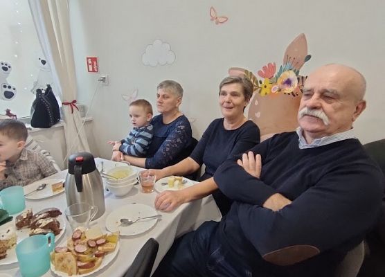 Warsztaty z babcia i dziadkiem  ,,Las w szkle''