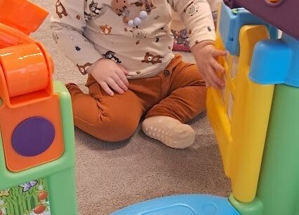 Zabawy w sali grupa maluszki :)