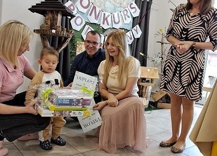 Rozstrzygnięcie konkursu Rodzinnego ''Karmnik dla ptaków''