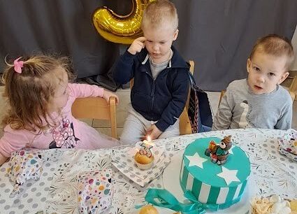 Grafika 9: 3 Urodzinki Leonka