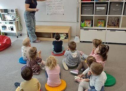 Grafika 17: Temat kompleksowy ,,U Dentysty''