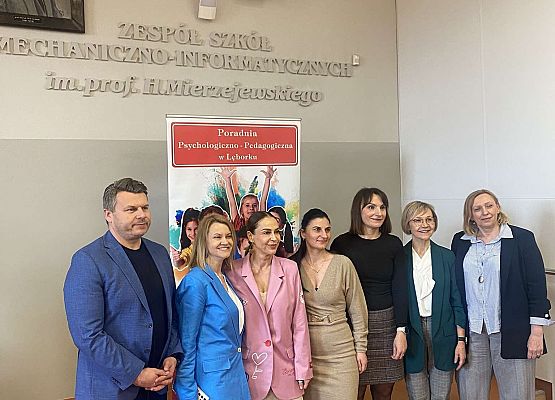 Grafika 2: Konferencja „Wspieraj mądrze” zorganizowana przez Poradnię Psychologiczno-Pedagogiczną oraz Urząd Miasta w Lęborku