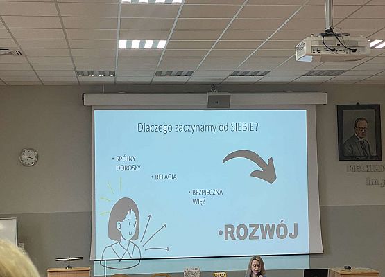 Grafika 3: Konferencja „Wspieraj mądrze” zorganizowana przez Poradnię Psychologiczno-Pedagogiczną oraz Urząd Miasta w Lęborku