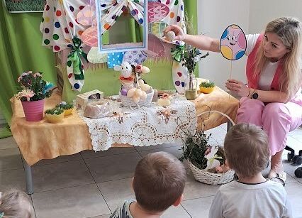 Grafika 6: Teatrzyk interaktywny pt,, Zwyczaje Wielkanocne''