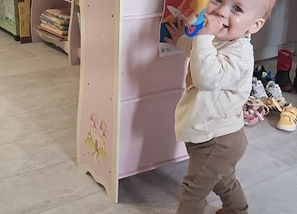 Grafika 10: Dzień Książki i Praw Autorskich wyjście do Biblioteki Gminnej w Wicku