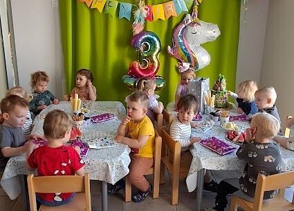 Grafika 6: 3 urodzinki Milenki