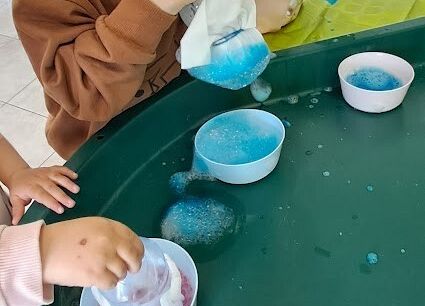 Grafika 4: Zajęcia sensoryczne Podróż przez emocje