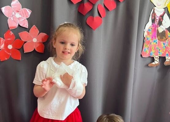 Grafika 8: Uroczystość Konstytucji 3 Maja