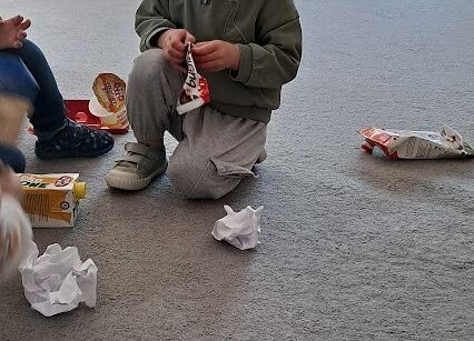 Grafika 9: Segregacja śmieci od najmłodszych lat