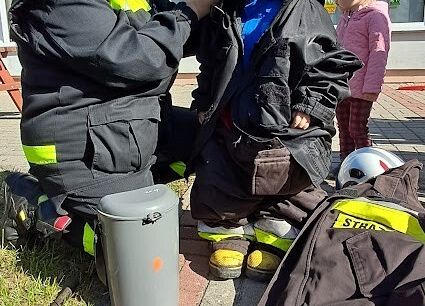 Grafika 4: Wizyta strażaków  z OSP Wrzeście