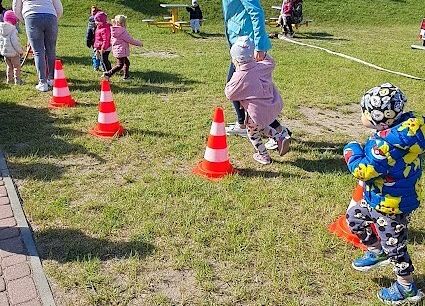 Grafika 17: Wizyta strażaków  z OSP Wrzeście