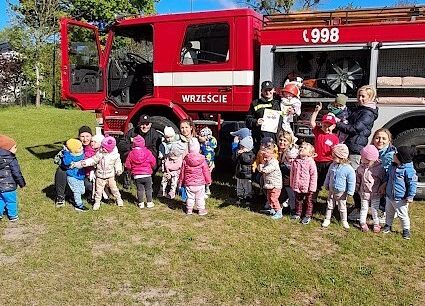 Grafika 24: Wizyta strażaków  z OSP Wrzeście