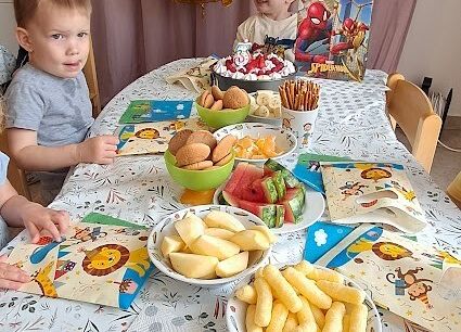 Grafika 2: 3 urodzinki Hubercika